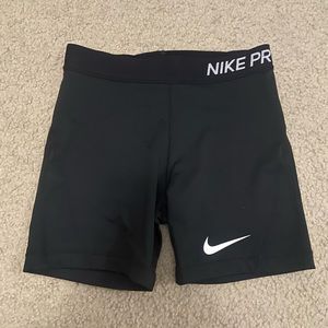Girls Nike spandex shorts, size large